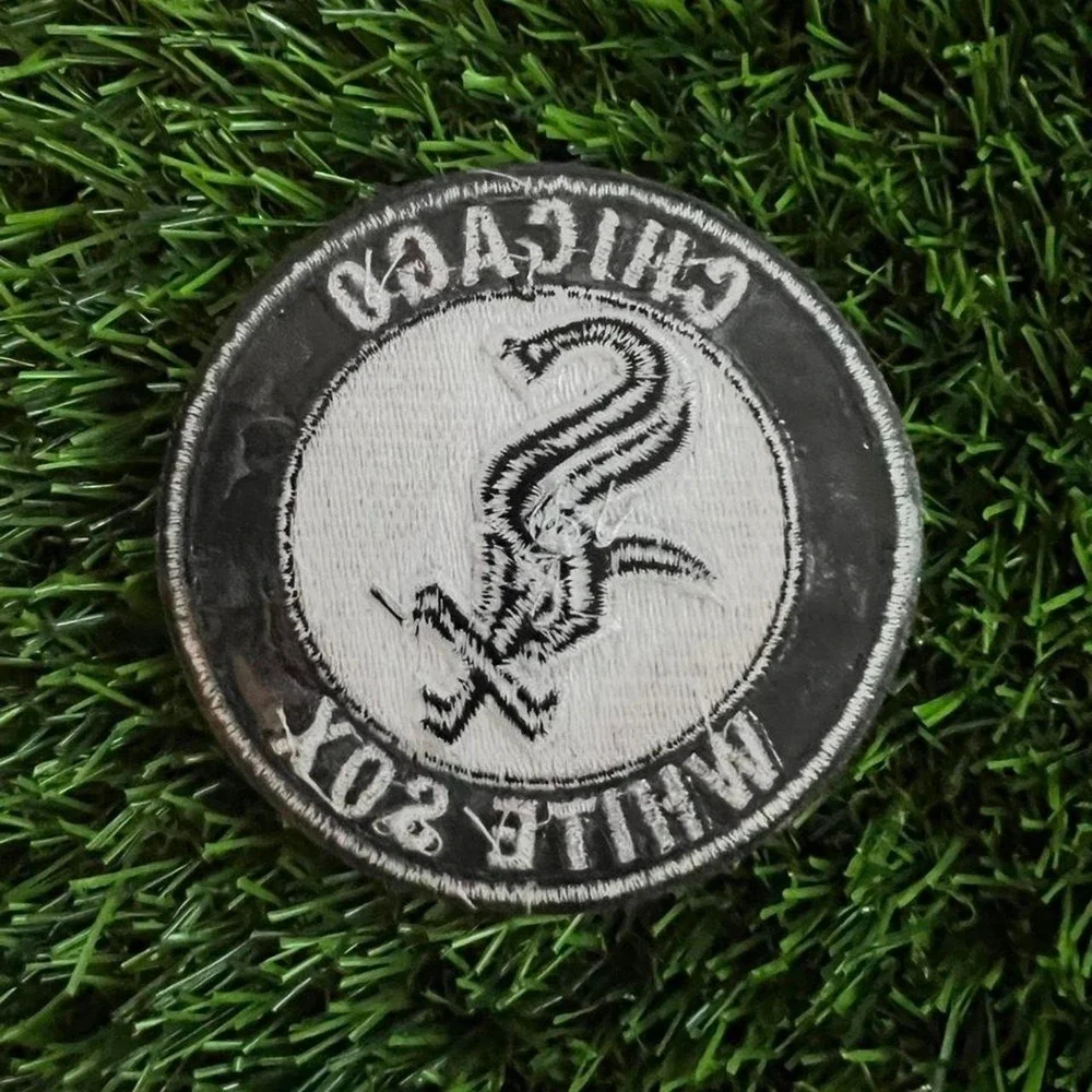 Chicago White Sox black and white embroidered patch